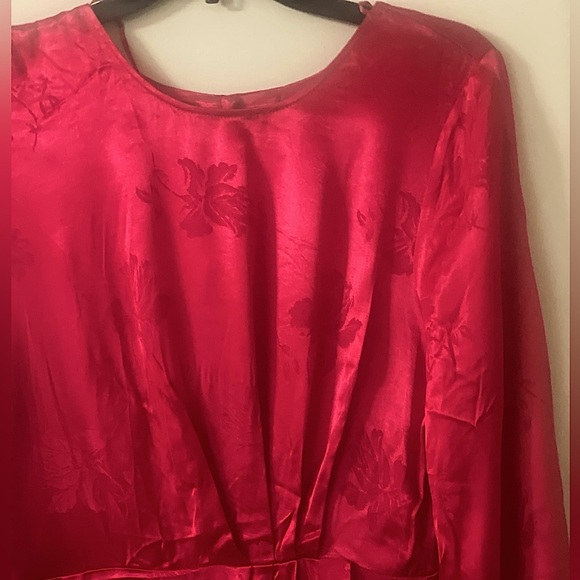 STATE Vibrant Red (Size 8) Floral Embroidered Long-sleeve Cut-out Back Dress - Picture 10 of 13